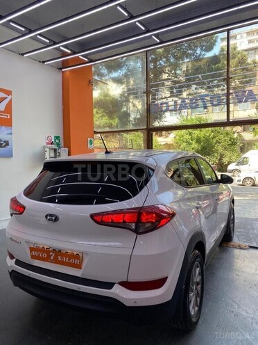Hyundai Tucson-7