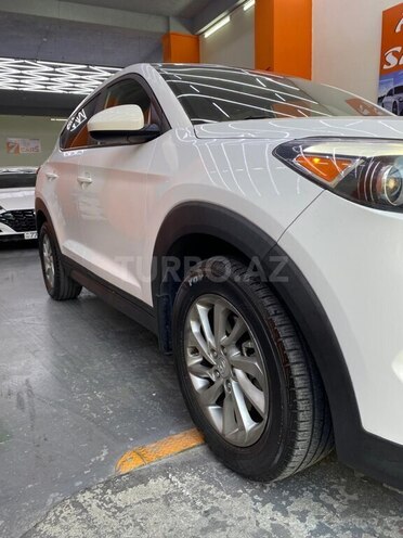 Hyundai Tucson-15