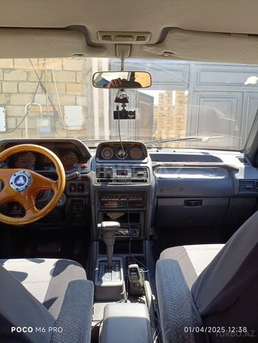 Mitsubishi Pajero 1993, 100,000 km - 2.8 л - Bakı