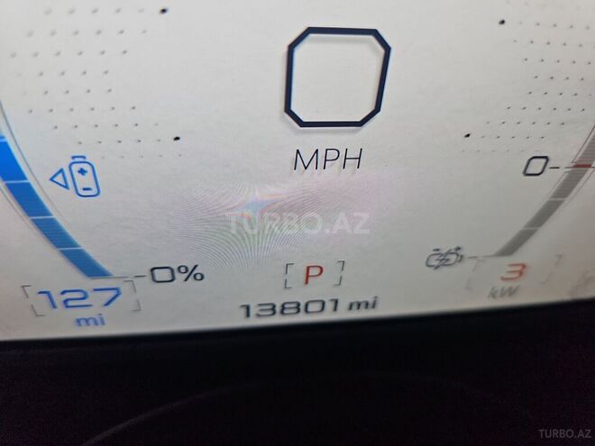GMC  2025, 13,000 km - 0.0 l - Bakı