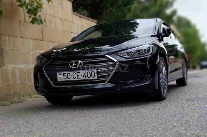 Hyundai Elantra 2018, 123,793 km - 2.0 l - Sumqayıt
