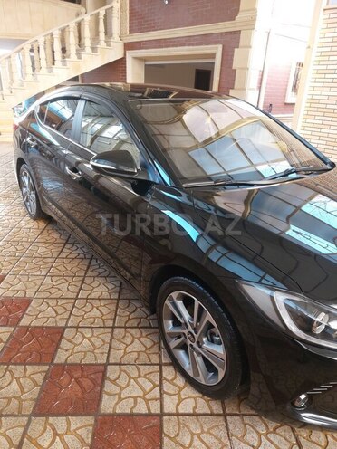 Hyundai Elantra 2018, 123,793 km - 2.0 l - Sumqayıt