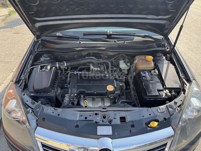 Opel Astra 2009, 245,300 km - 1.4 l - Xaçmaz
