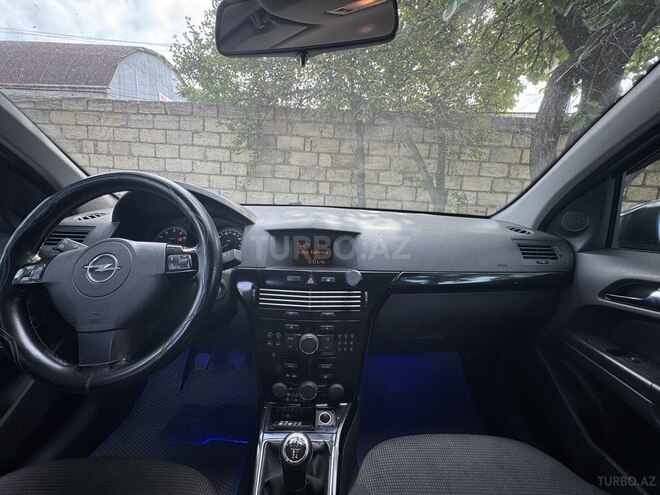 Opel Astra 2009, 245,300 km - 1.4 l - Xaçmaz