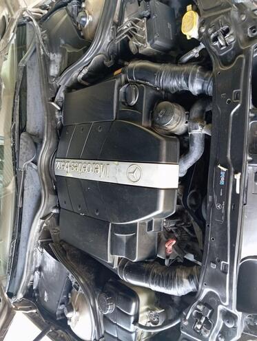 Mercedes C 240 2002, 333,333 km - 2.6 l - Ucar