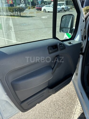 Ford Tourneo Connect 2011, 230,000 km - 1.8 l - Bakı