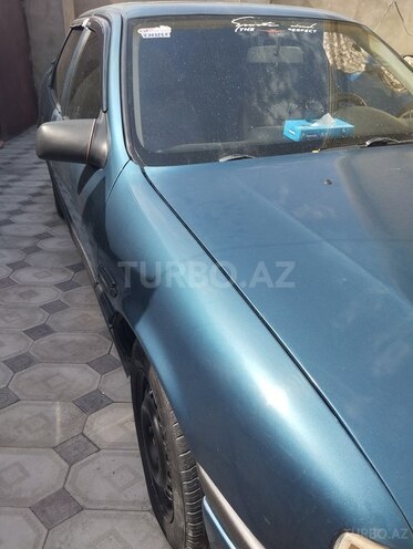 Opel Vectra 1992, 404,323 km - 1.8 l - Bakı