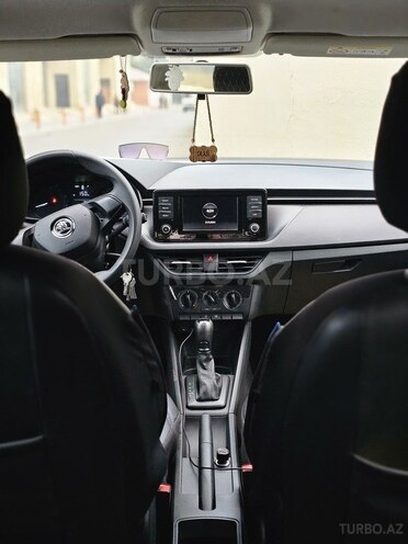 Skoda Rapid 2022, 74,000 km - 1.6 l - Bakı