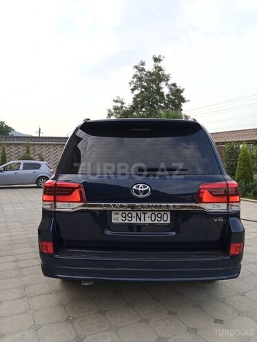 Toyota Land Cruiser 2019, 68,465 km - 4.6 l - Astara