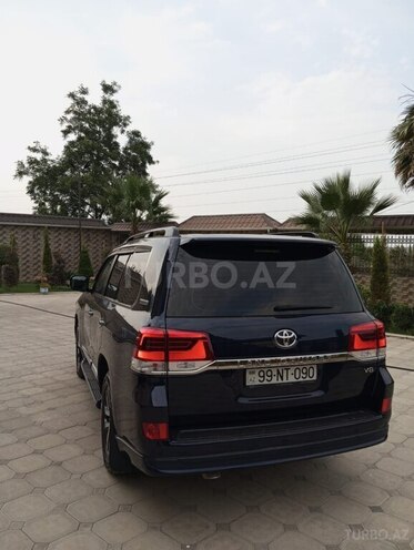 Toyota Land Cruiser 2019, 68,465 km - 4.6 l - Astara