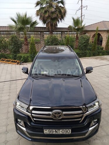Toyota Land Cruiser 2019, 68,465 km - 4.6 l - Astara