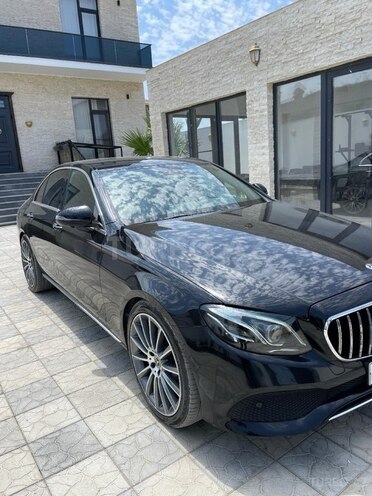 Mercedes E 220 d 2017, 121,000 km - 2.0 l - Bakı