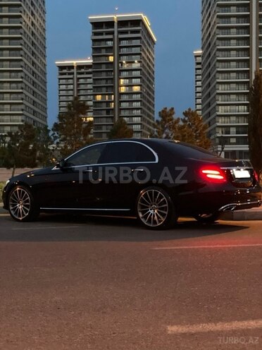 Mercedes E 220 d 2017, 121,000 km - 2.0 l - Bakı
