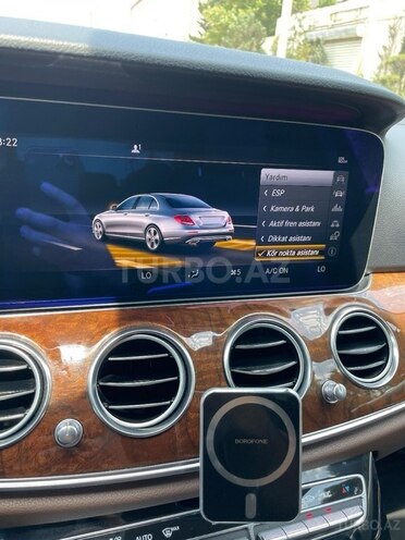 Mercedes E 220 d 2017, 121,000 km - 2.0 l - Bakı