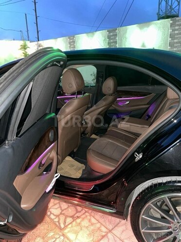 Mercedes E 220 d 2017, 121,000 km - 2.0 l - Bakı