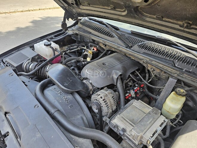 Chevrolet Tahoe 2001, 236,000 km - 5.3 l - Bakı