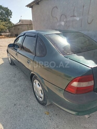 Opel Vectra 1996, 350,000 km - 2.0 l - Bakı