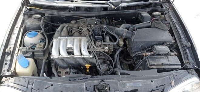 Volkswagen Golf 1998, 250,000 km - 1.8 l - Bakı