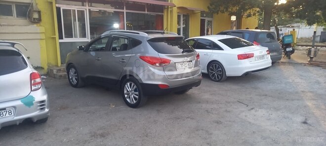 Hyundai Tucson 2010, 140,000 km - 2.0 l - Bakı