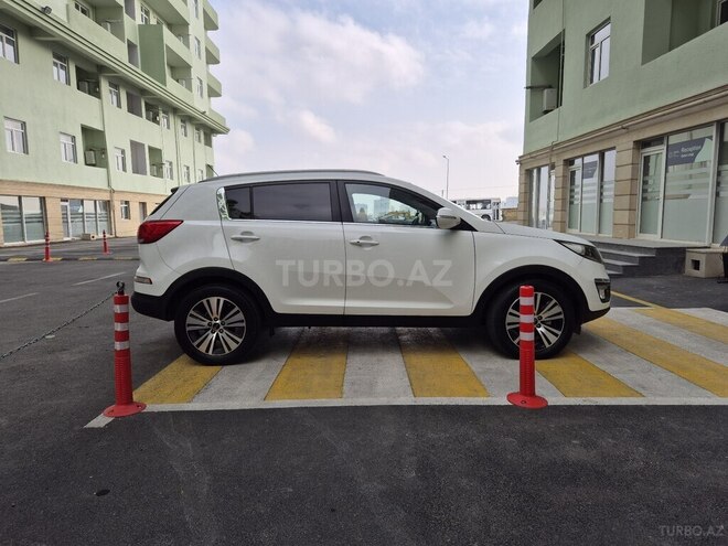 Kia Sportage 2016, 175,000 km - 2.0 l - Bakı