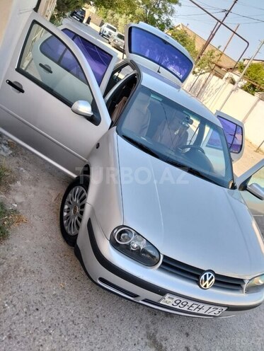 Volkswagen Golf 2001, 378,363 km - 1.6 л - Sumqayıt