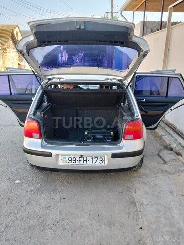 Volkswagen Golf 2001, 378,363 km - 1.6 л - Sumqayıt