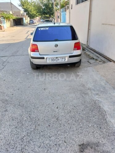Volkswagen Golf 2001, 378,363 km - 1.6 л - Sumqayıt