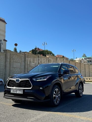 Toyota Highlander 2022, 55,000 km - 2.5 l - Bakı