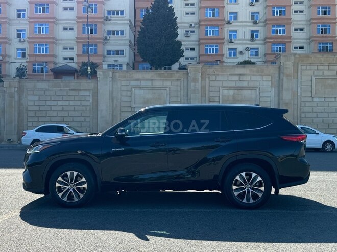 Toyota Highlander 2022, 55,000 km - 2.5 l - Bakı