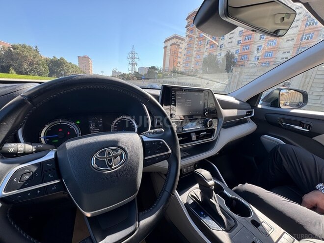 Toyota Highlander 2022, 55,000 km - 2.5 l - Bakı