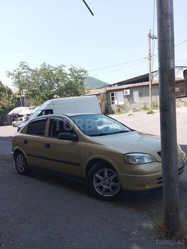 Opel Astra 2005, 225,000 km - 1.4 l - Şəki