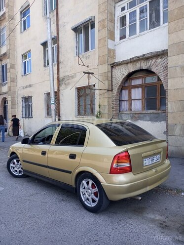 Opel Astra 2005, 225,000 km - 1.4 l - Şəki