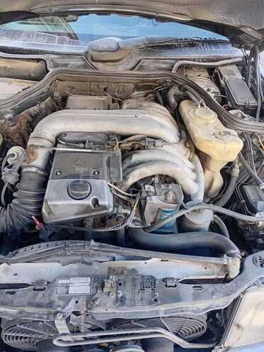 Mercedes E 300 1993, 350,000 km - 3.0 l - Bakı