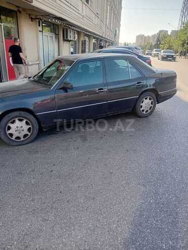 Mercedes E 300 1993, 350,000 km - 3.0 l - Bakı