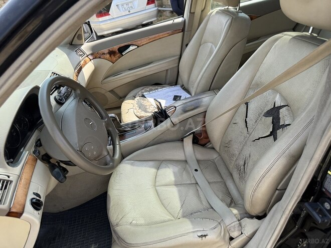 Mercedes E 320 2005, 398,000 km - 3.2 l - Bakı