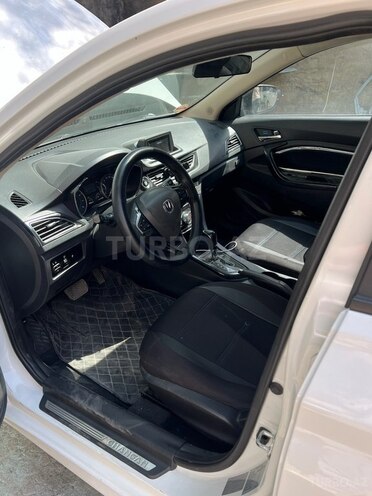 Changan Alsvin V7 2018, 180,000 km - 1.6 л - Bakı