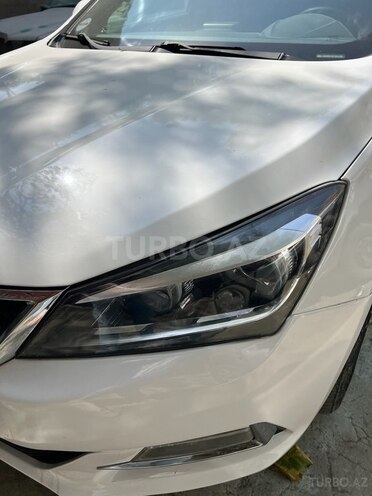 Changan Alsvin V7 2018, 180,000 km - 1.6 л - Bakı