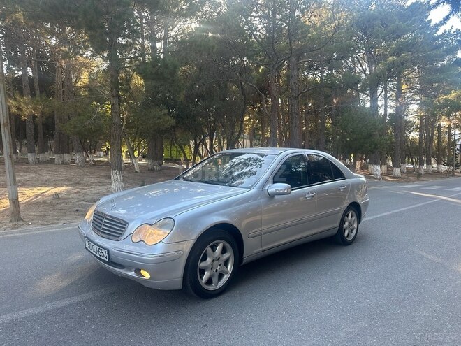 Mercedes C 240 2002, 296,580 km - 2.6 l - Bakı