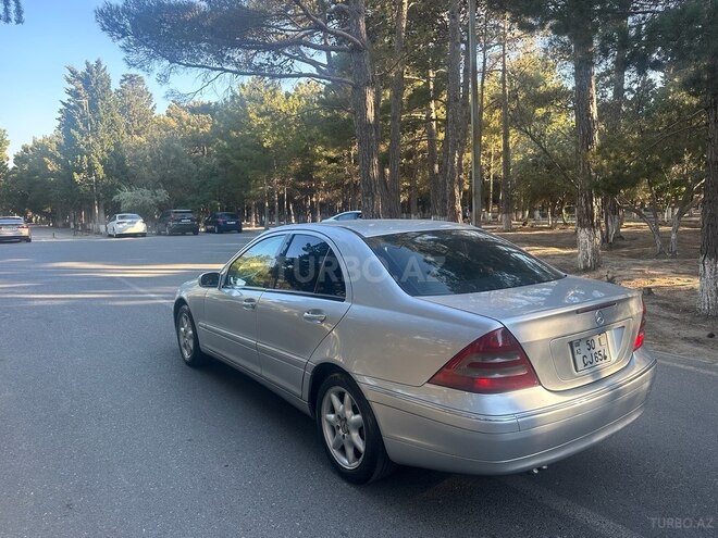 Mercedes C 240 2002, 296,580 km - 2.6 l - Bakı