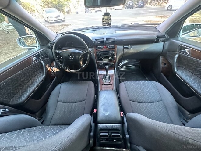 Mercedes C 240 2002, 296,580 km - 2.6 l - Bakı