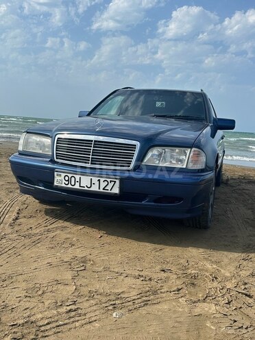 Mercedes C 200 2000, 231,760 km - 2.0 l - Bakı