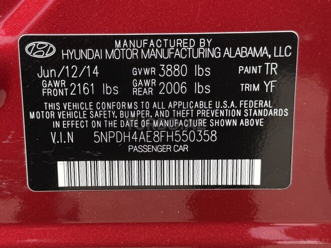 Hyundai Elantra-19