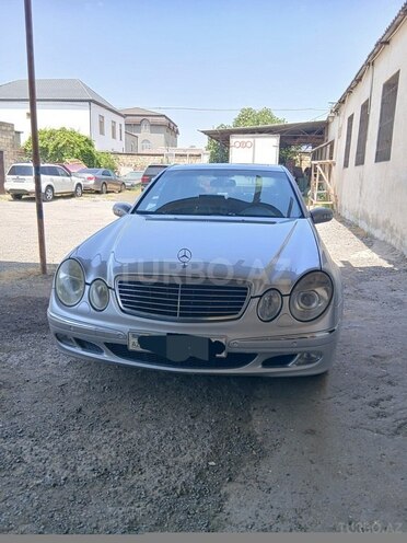 Mercedes E 240 2002, 328,100 km - 2.6 l - Bakı