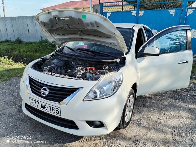 Nissan Latio 2013, 137,859 km - 1.2 l - Sabirabad