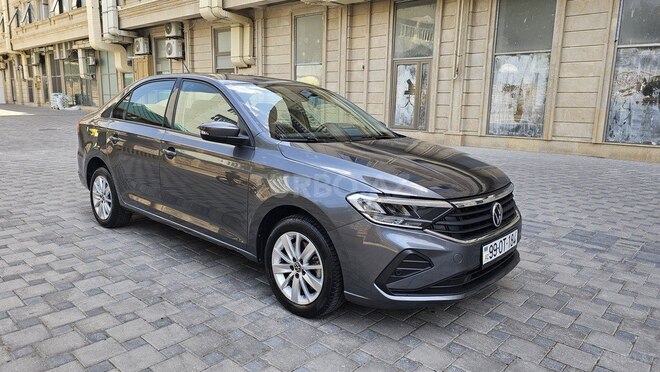 Volkswagen Polo 2021, 68,000 km - 1.6 л - Bakı