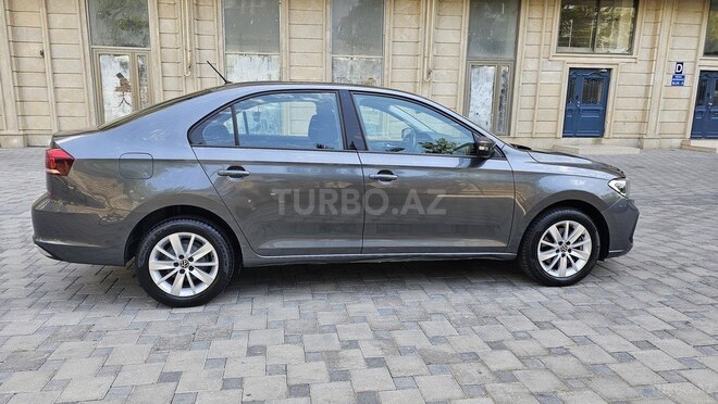 Volkswagen Polo 2021, 68,000 km - 1.6 л - Bakı