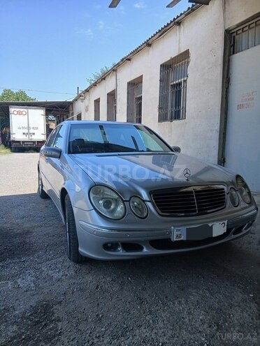 Mercedes E 240 2002, 328,100 km - 2.6 l - Bakı