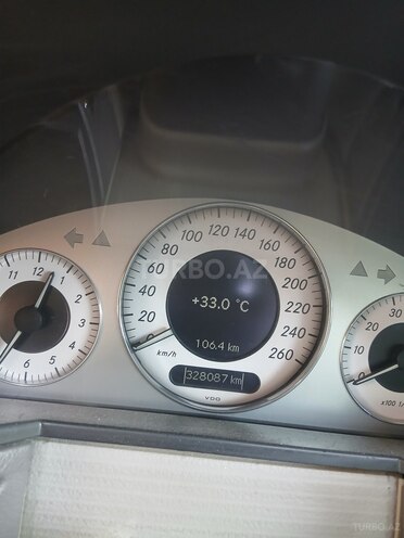 Mercedes E 240 2002, 328,100 km - 2.6 l - Bakı