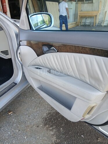 Mercedes E 240 2002, 328,100 km - 2.6 l - Bakı