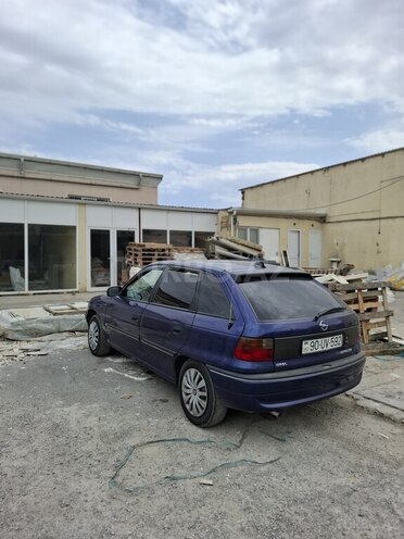 Opel Astra 1995, 425,741 km - 2.0 l - Sumqayıt